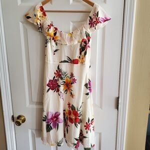 NWOT Old Navy Fit & Flare Ruffle-Trim Cami Dress in White Floral size XS